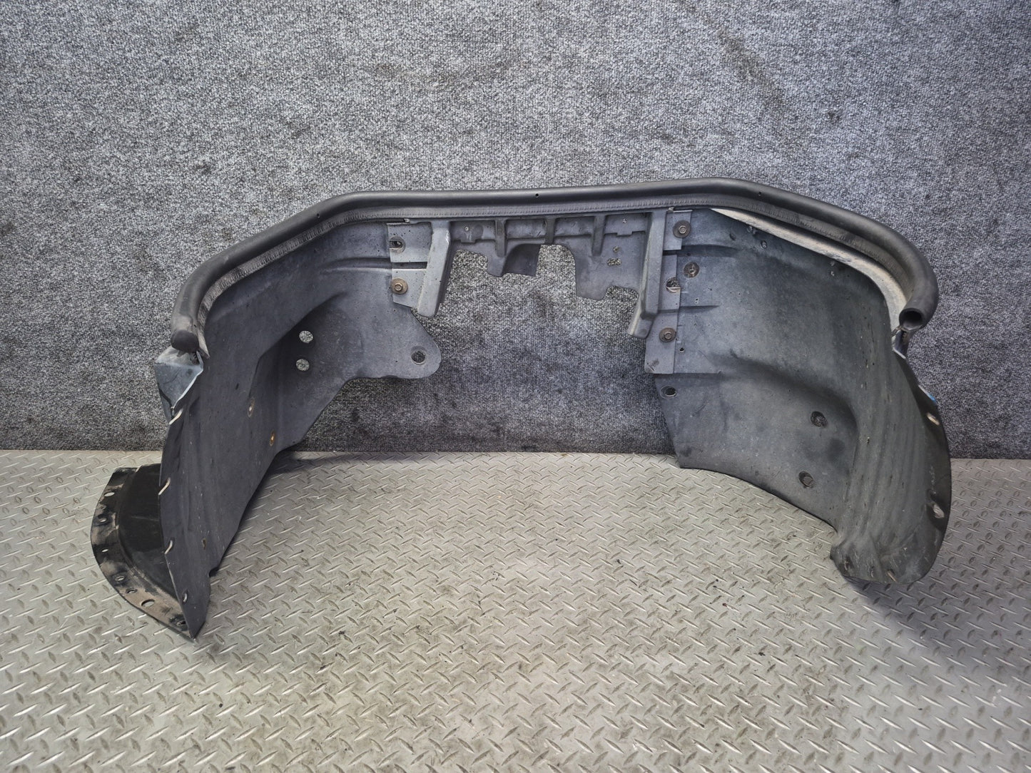 91-96 Chevrolet Corvette C4 Front Left Fender Liner Splash Shield Guard OEM