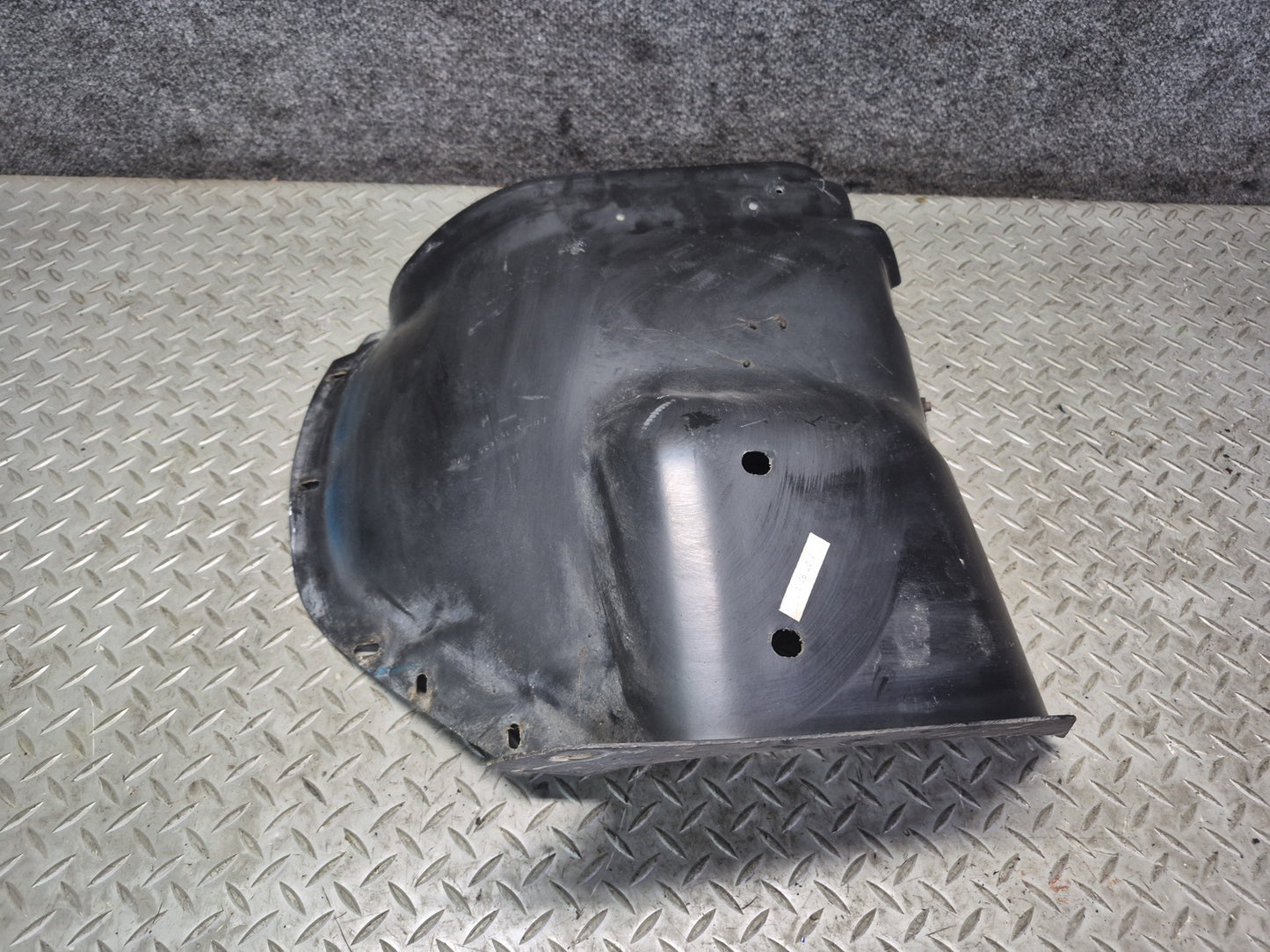 91-96 Chevrolet Corvette C4 Front Left Fender Liner Splash Shield Guard OEM