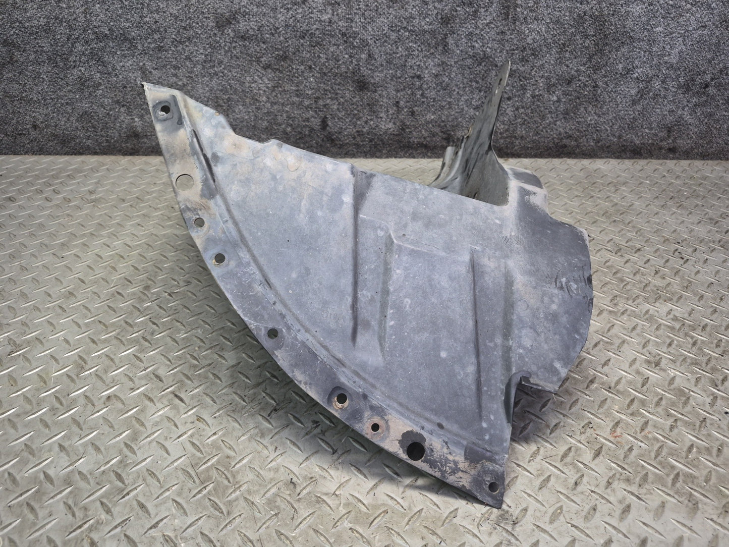 91-96 Chevrolet Corvette C4 Front Left Fender Liner Splash Shield Guard OEM