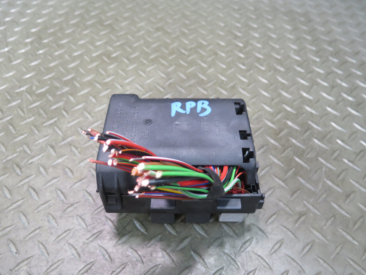 2005-2012 Porsche Boxster 987 Under Dash Fuse Relay Box Module Unit