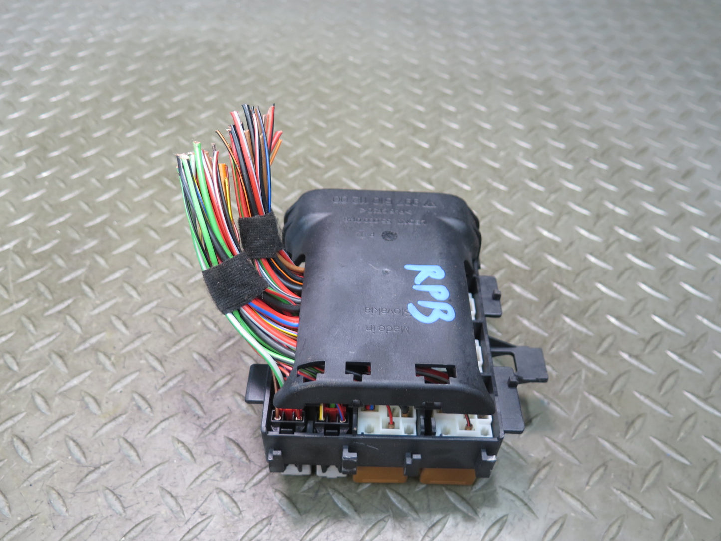 2005-2012 Porsche Boxster 987 Under Dash Fuse Relay Box Module Unit