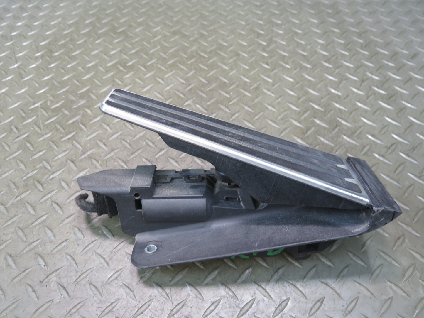 2005-2008 Porsche Boxster 987 Throttle Gas Accelerator Pedal