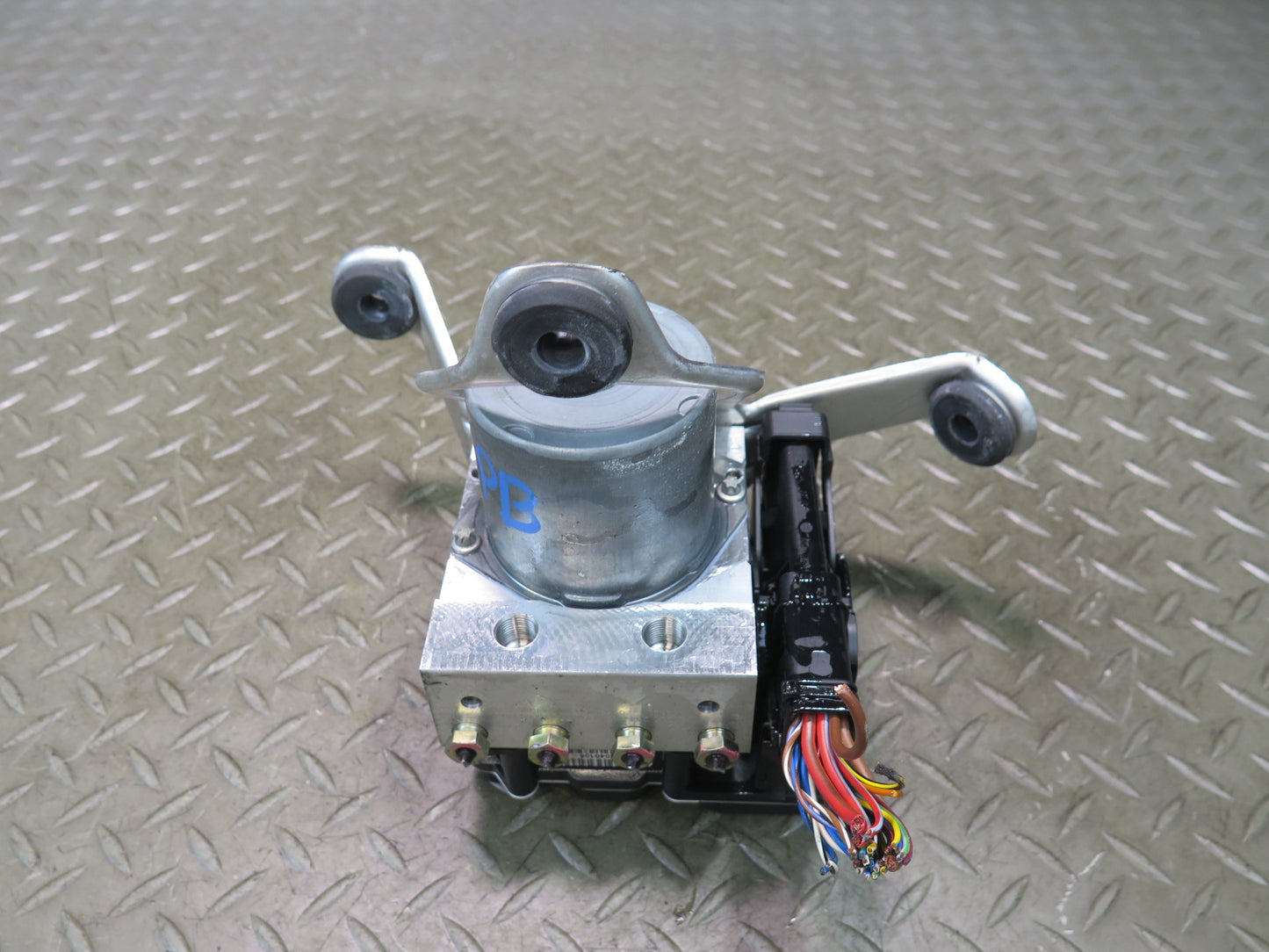 2005-2008 Porsche Boxster 987 Anti Lock Brake Pump Control Module Unit