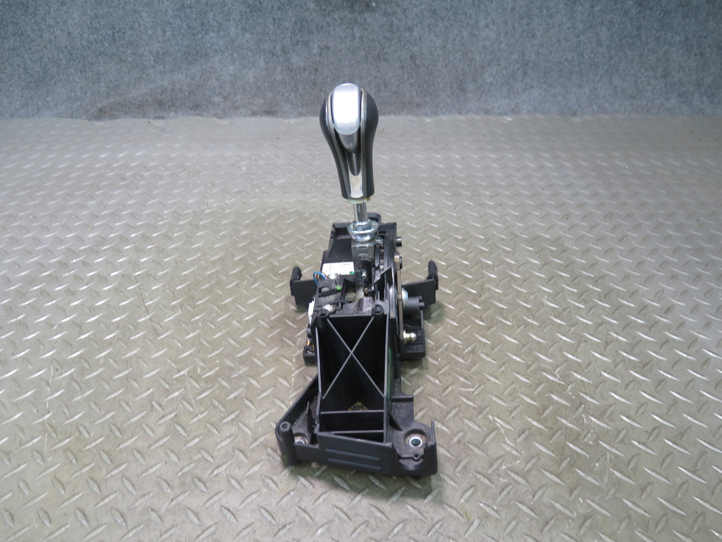 2005-2008 Porsche Boxster 987 Tiptronic Automatic Transmission Shifter