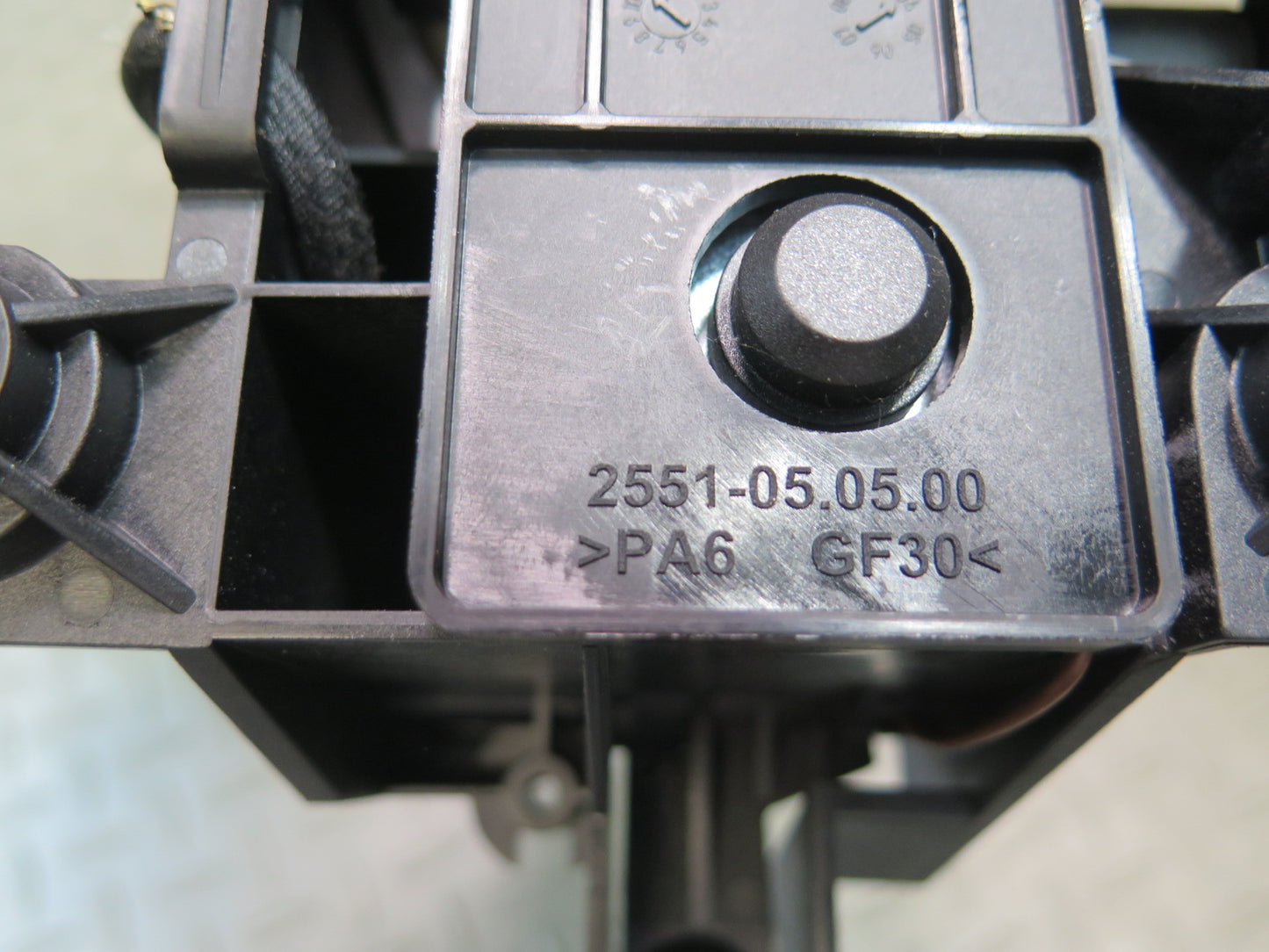 2005-2008 Porsche Boxster 987 Tiptronic Automatic Transmission Shifter