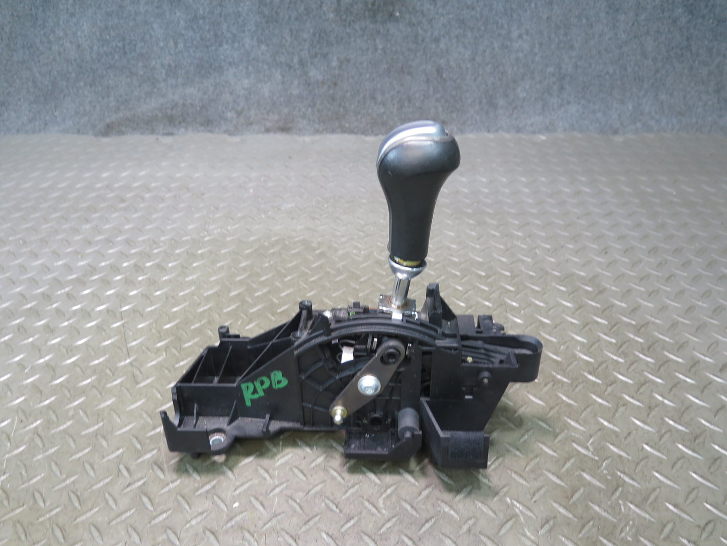 2005-2008 Porsche Boxster 987 Tiptronic Automatic Transmission Shifter