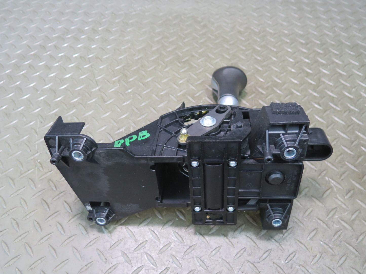 2005-2008 Porsche Boxster 987 Tiptronic Automatic Transmission Shifter