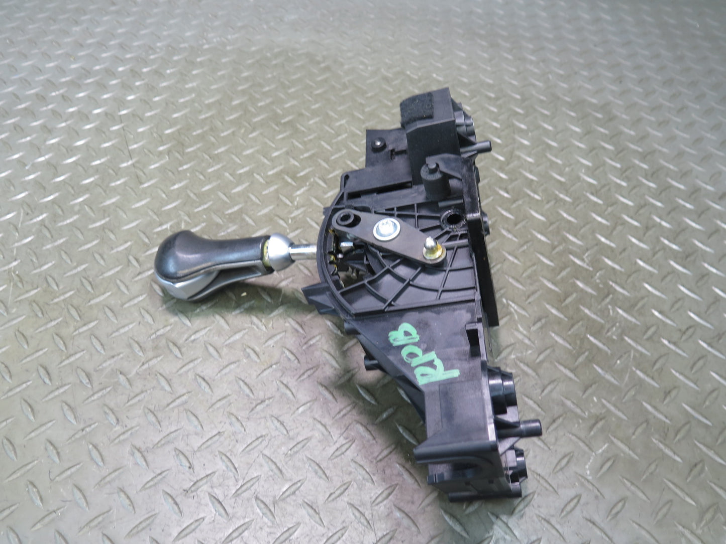 2005-2008 Porsche Boxster 987 Tiptronic Automatic Transmission Shifter