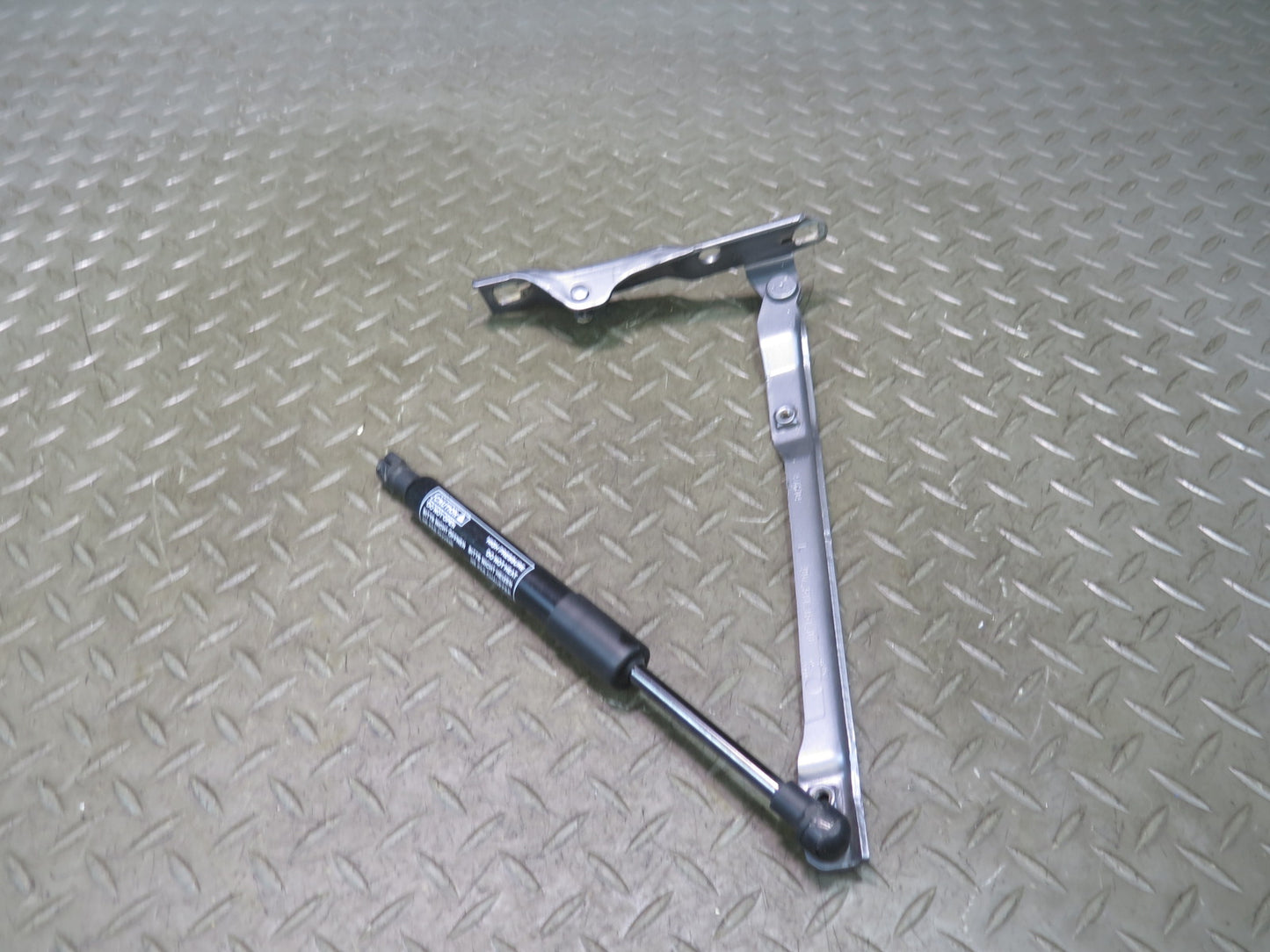 2005-2012 Porsche Boxster 987 Front Left & Front Right Hood Hinge Set