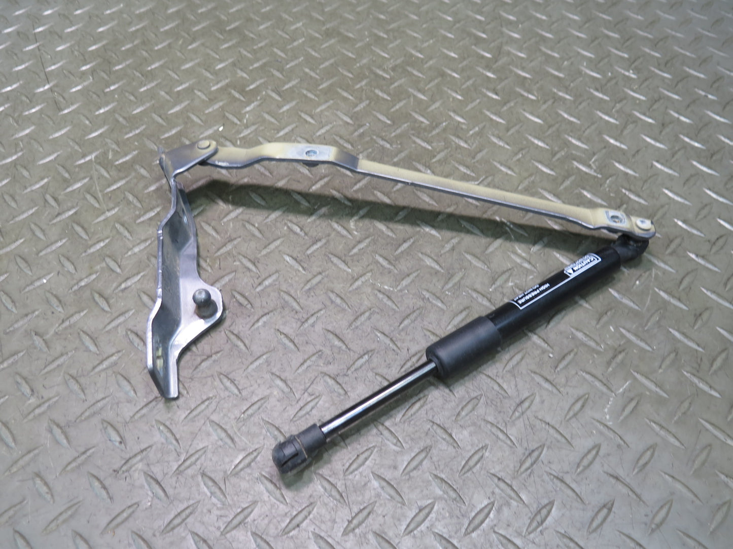 2005-2012 Porsche Boxster 987 Front Left & Front Right Hood Hinge Set