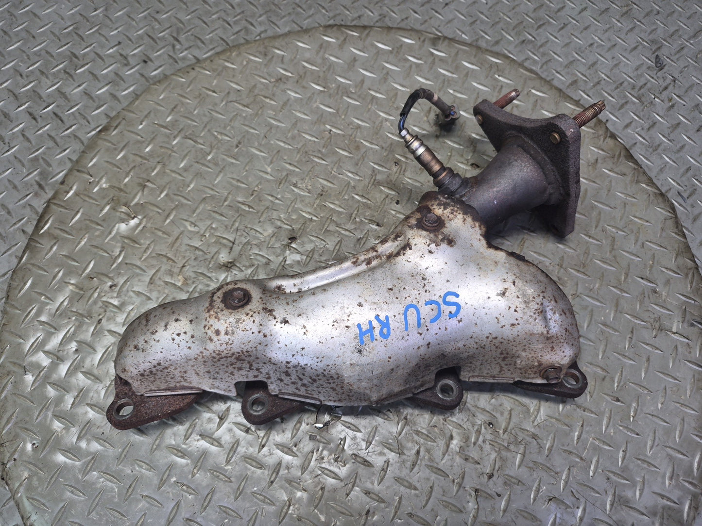 98-00 Lexus SC400 1UZFE Right Exhaust Manifold w Oxygen Sensor & Heat Shield OEM