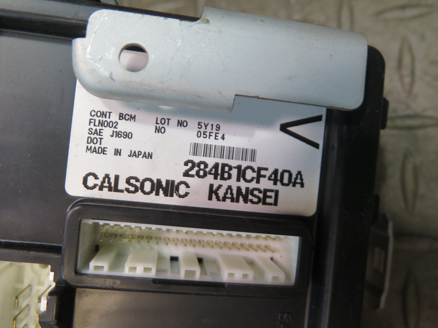 2006 Nissan 350Z Z33 Convertible BCM Body Control Module 284B1-CF40A OEM