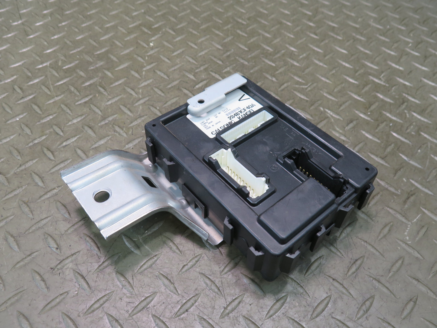 2006 Nissan 350Z Z33 Convertible BCM Body Control Module 284B1-CF40A OEM