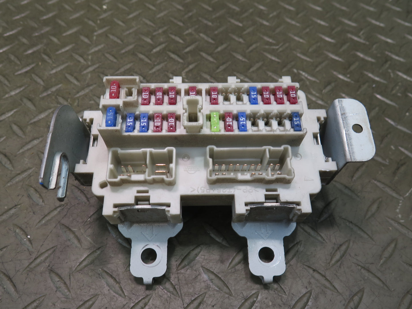 2006 Nissan 350Z Z33 Convertible Interior Under Dash Fuse Box OEM