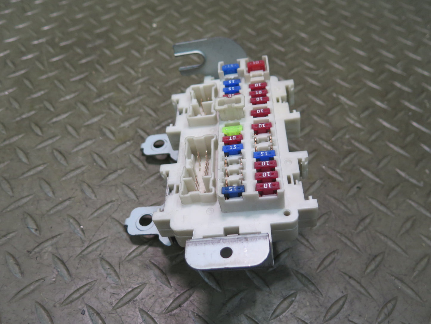 2006 Nissan 350Z Z33 Convertible Interior Under Dash Fuse Box OEM