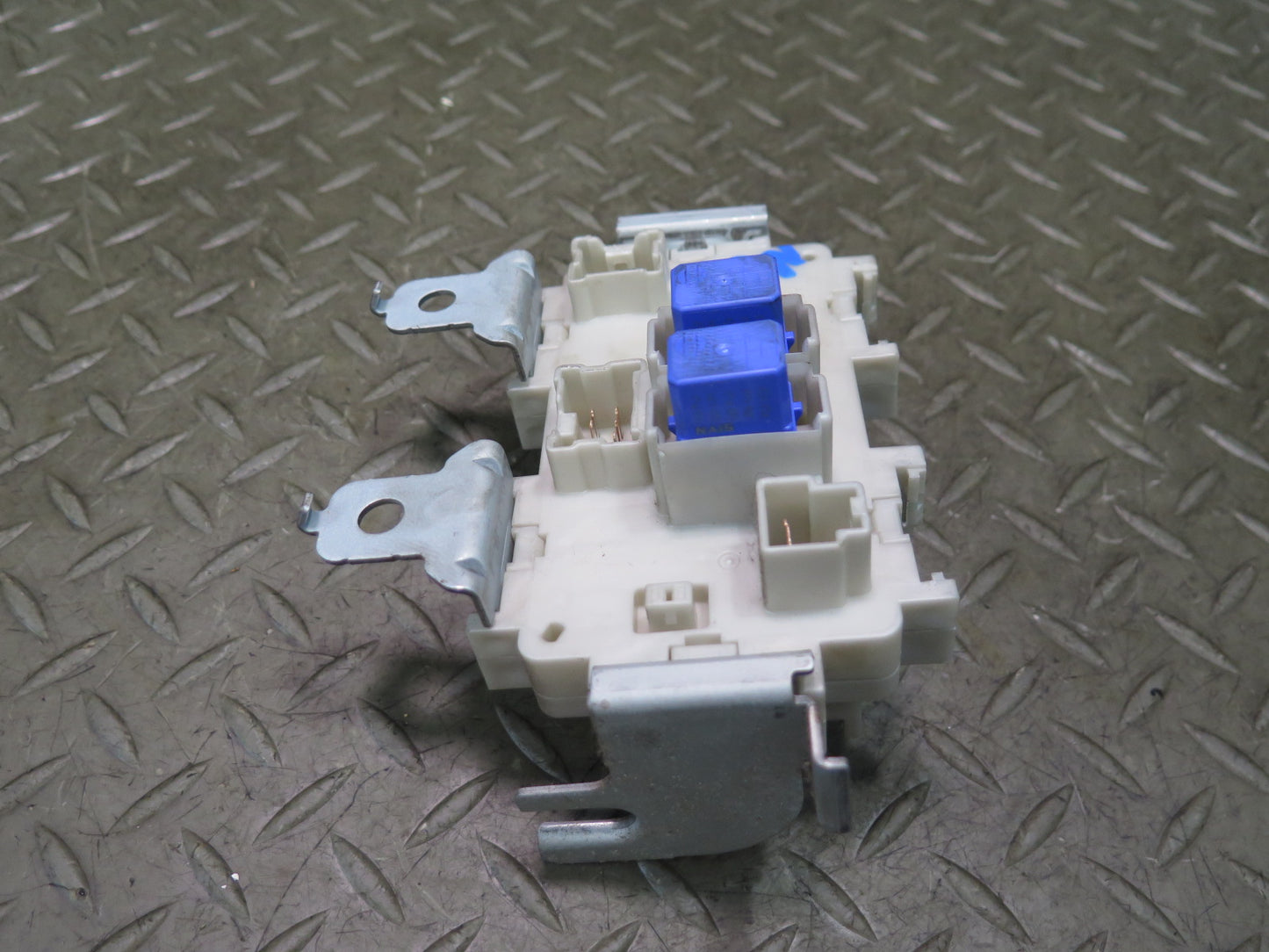 2006 Nissan 350Z Z33 Convertible Interior Under Dash Fuse Box OEM