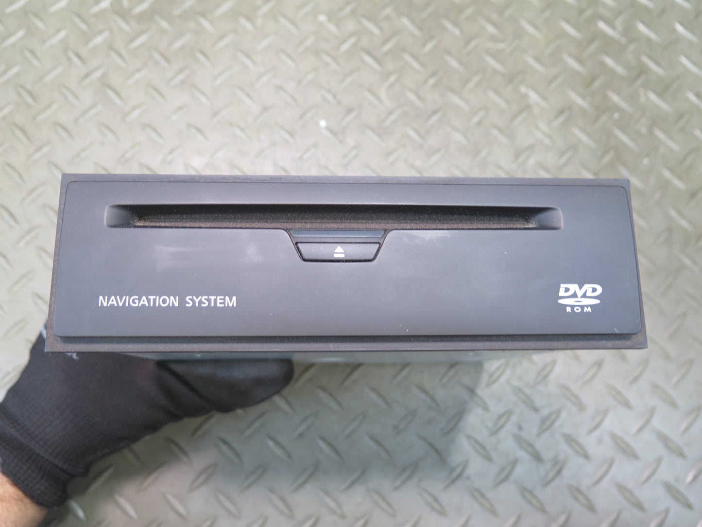 03-09 Nissan Z33 350Z GPS Navigation DVD Player 25915-CF45A OEM