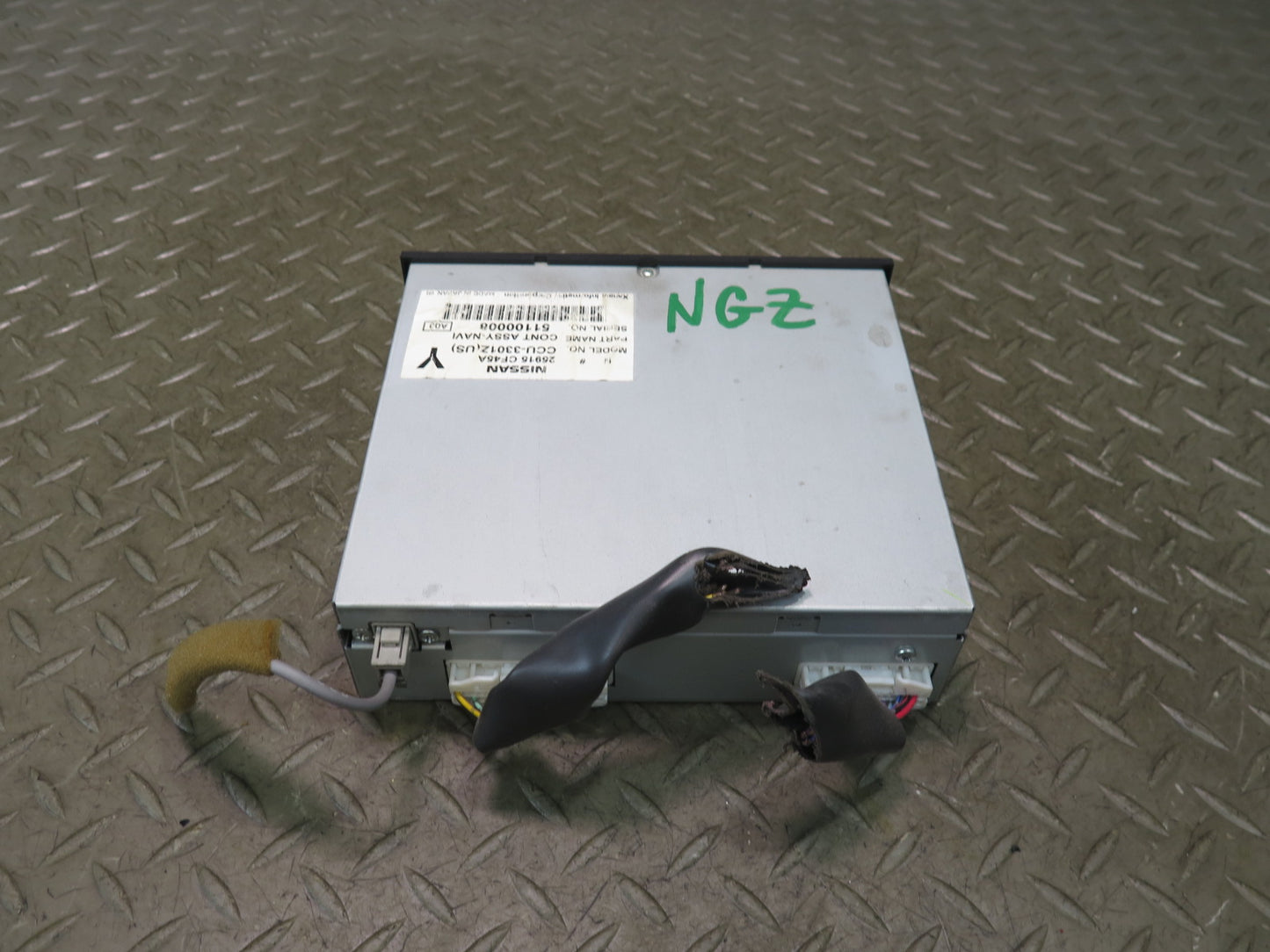 03-09 Nissan Z33 350Z GPS Navigation DVD Player 25915-CF45A OEM