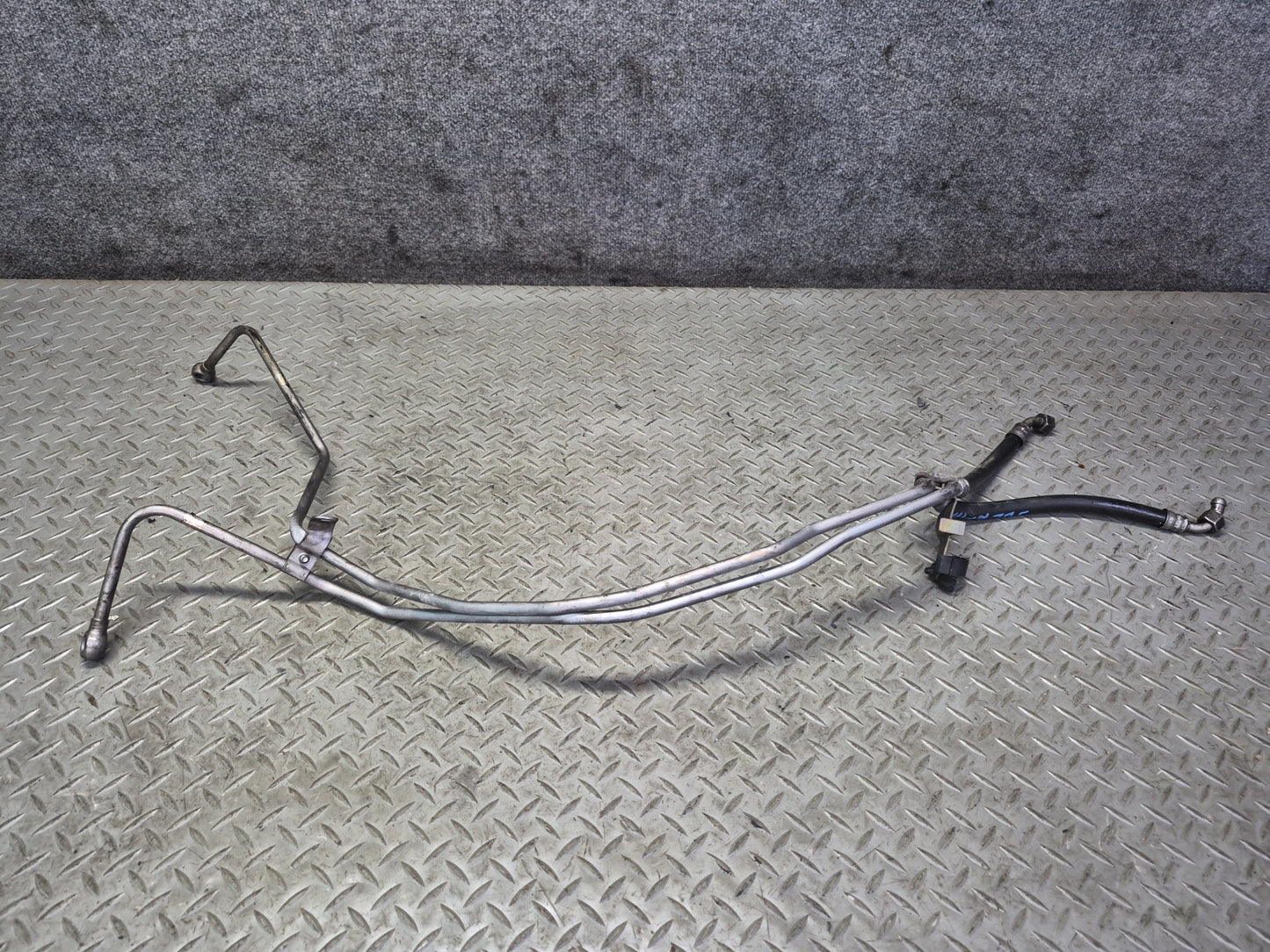 03-06 Mercedes R230 SL55 AMG 722.643 A/T Transmission Oil Cooling Hose Pipe OEM