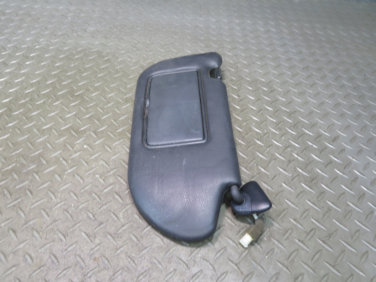 2006 Nissan Z33 350Z Convertible Set of 2 Front Left & Right Sun Visor Black OEM