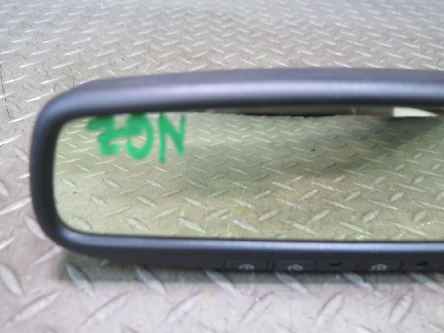 04-06 Nissan 350Z Convertible Auto Dim Interior Rear View Mirror w Homelink OEM