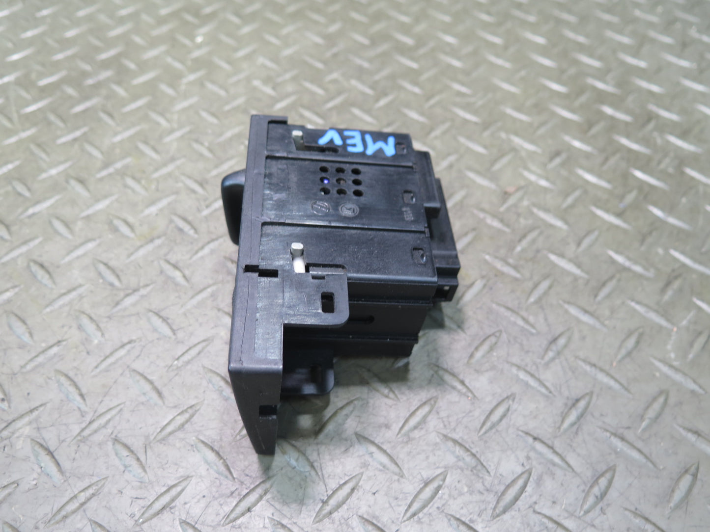 99-03 VW Eurovan T4 Headlight Fog Light Dimmer Switch 7D0941531T OEM