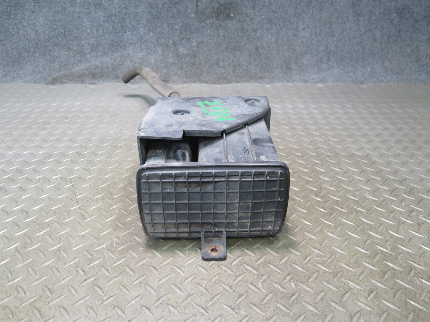 03-09 Nissan 350Z Z33 Fuel Evap Vapor Charcoal Canister OEM