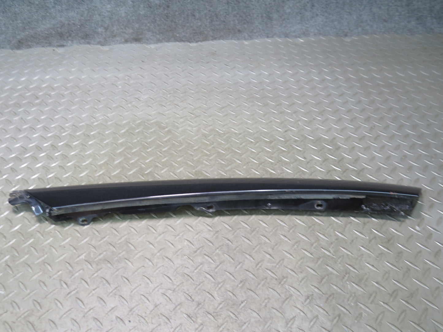 04-09 Nissan 350Z Z33 Convertible Left & Right Exterior A Pillar Molding Set OEM