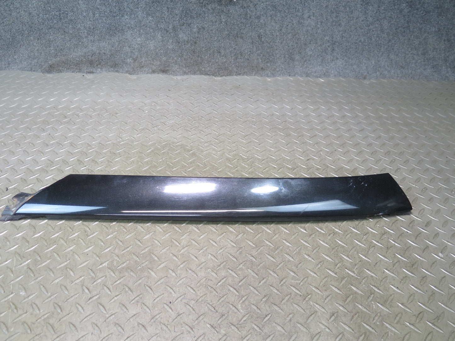 04-09 Nissan 350Z Z33 Convertible Left & Right Exterior A Pillar Molding Set OEM