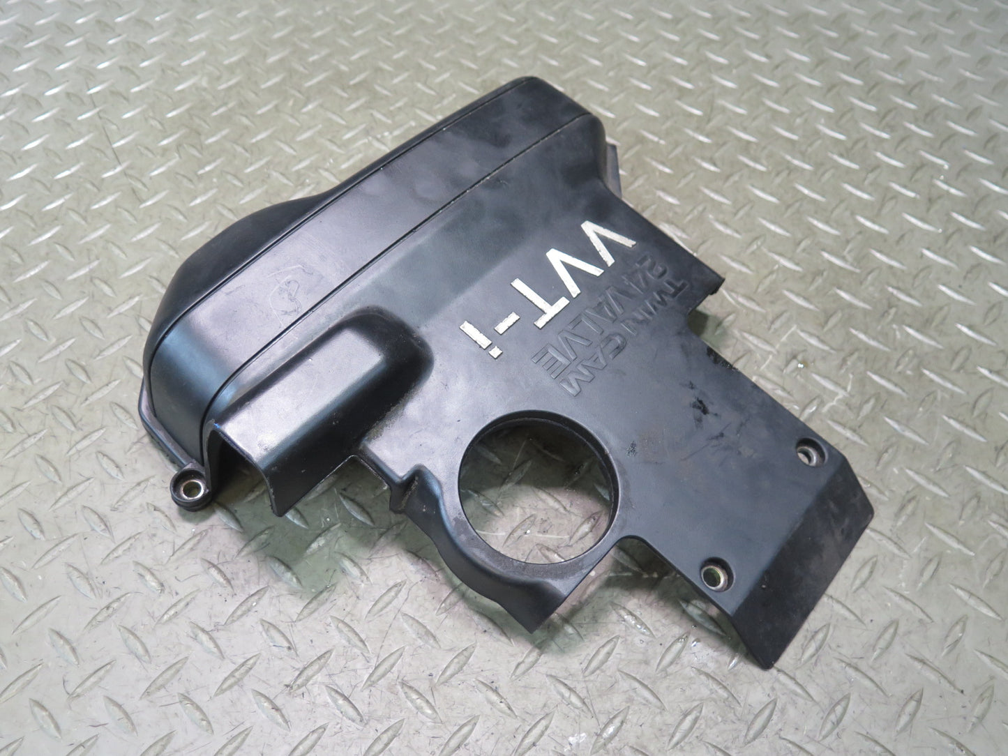 01-05 Lexus JCE10L IS300 2JZGE Engine Upper Timing Belt Cover OEM