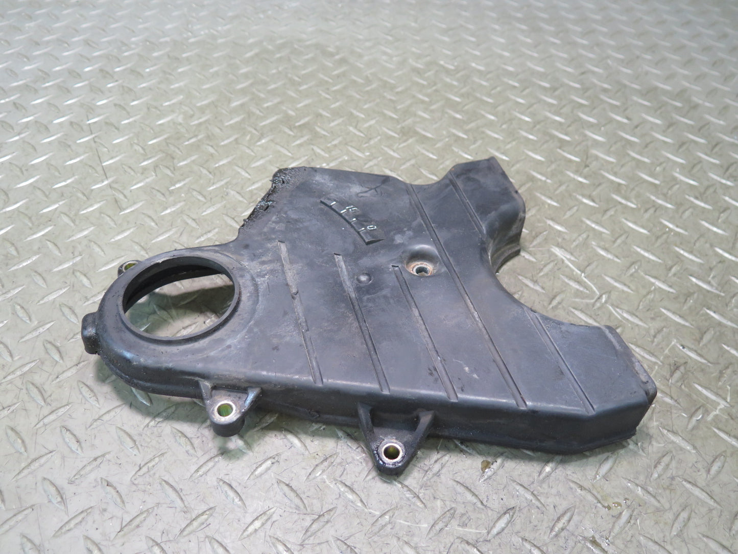 01-05 Lexus JCE10L IS300 2JZGE Set of 2 Engine Timing Belt Cover OEM