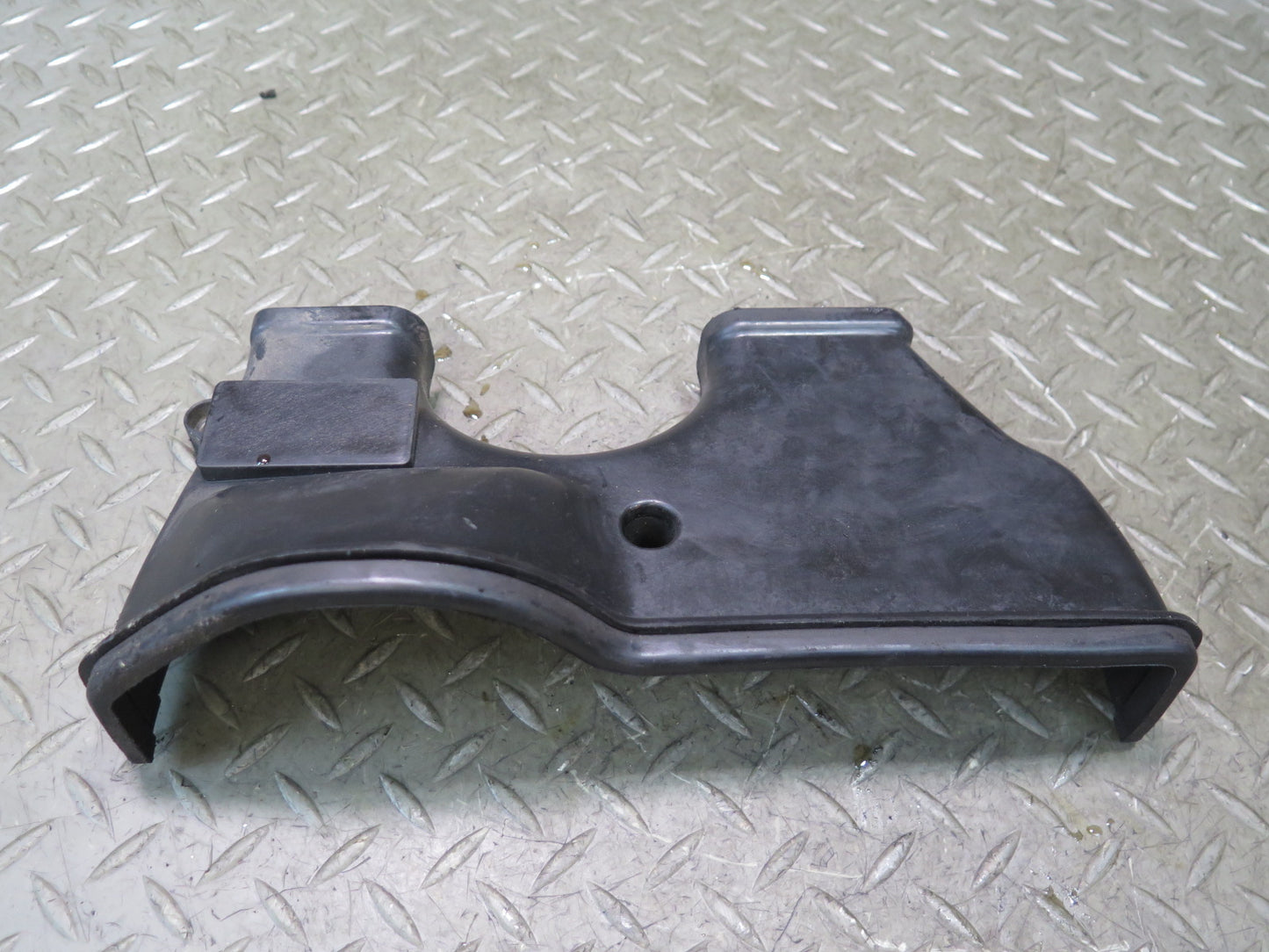 01-05 Lexus JCE10L IS300 2JZGE Set of 2 Engine Timing Belt Cover OEM