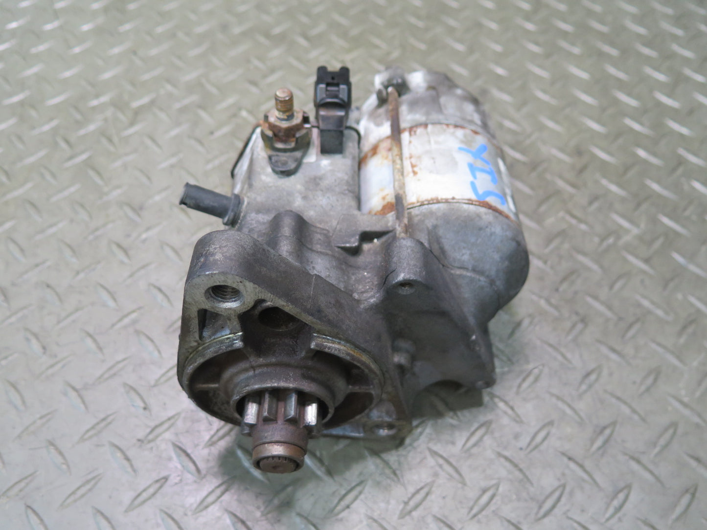 01-05 Lexus JCE10L IS300 Engine Starter Motor 28100-46220 OEM