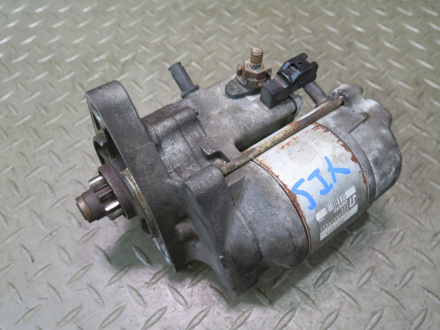 01-05 Lexus JCE10L IS300 Engine Starter Motor 28100-46220 OEM