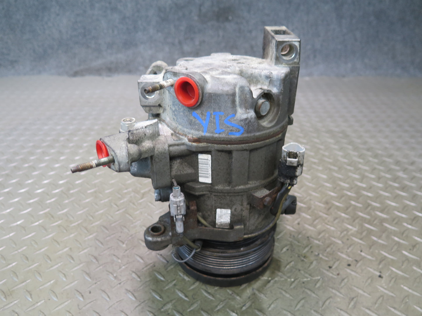 01-05 Lexus JCE10L IS300 A/C Air Conditioning Compressor OEM