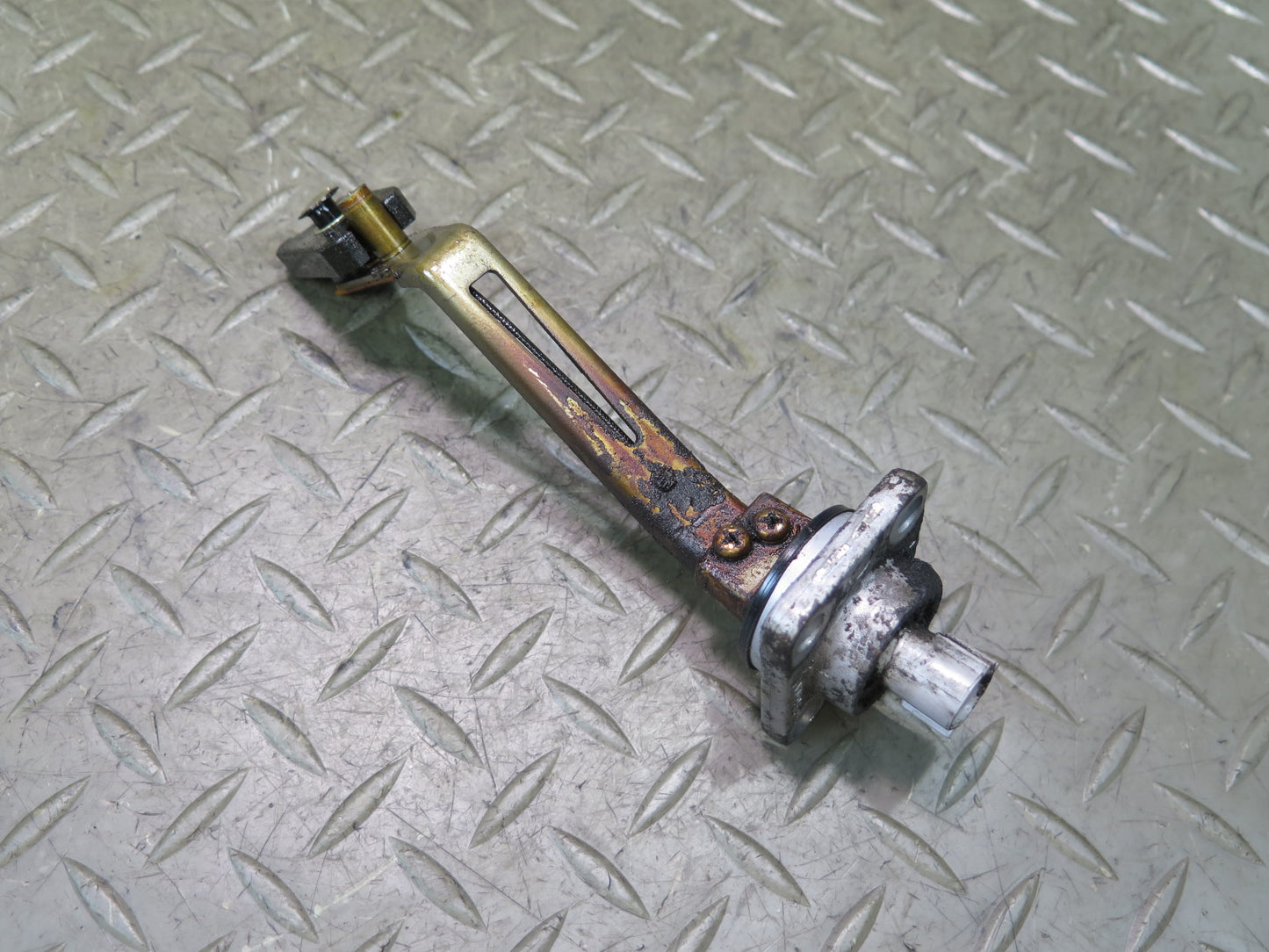 01-05 Lexus JCE10L IS300 3.0L 2JZGE Engine Pan Oil Level Sensor OEM