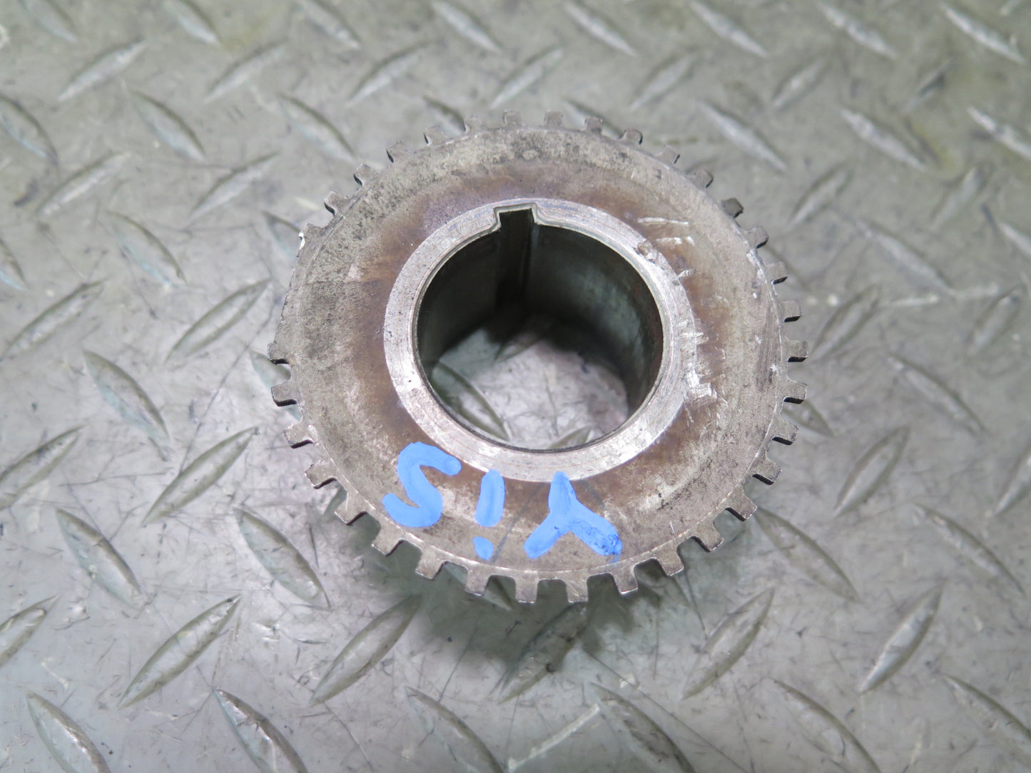 01-05 Lexus JCE10L IS300 3.0L 2JZGE Engine Crankshaft Timing Gear Pulley OEM