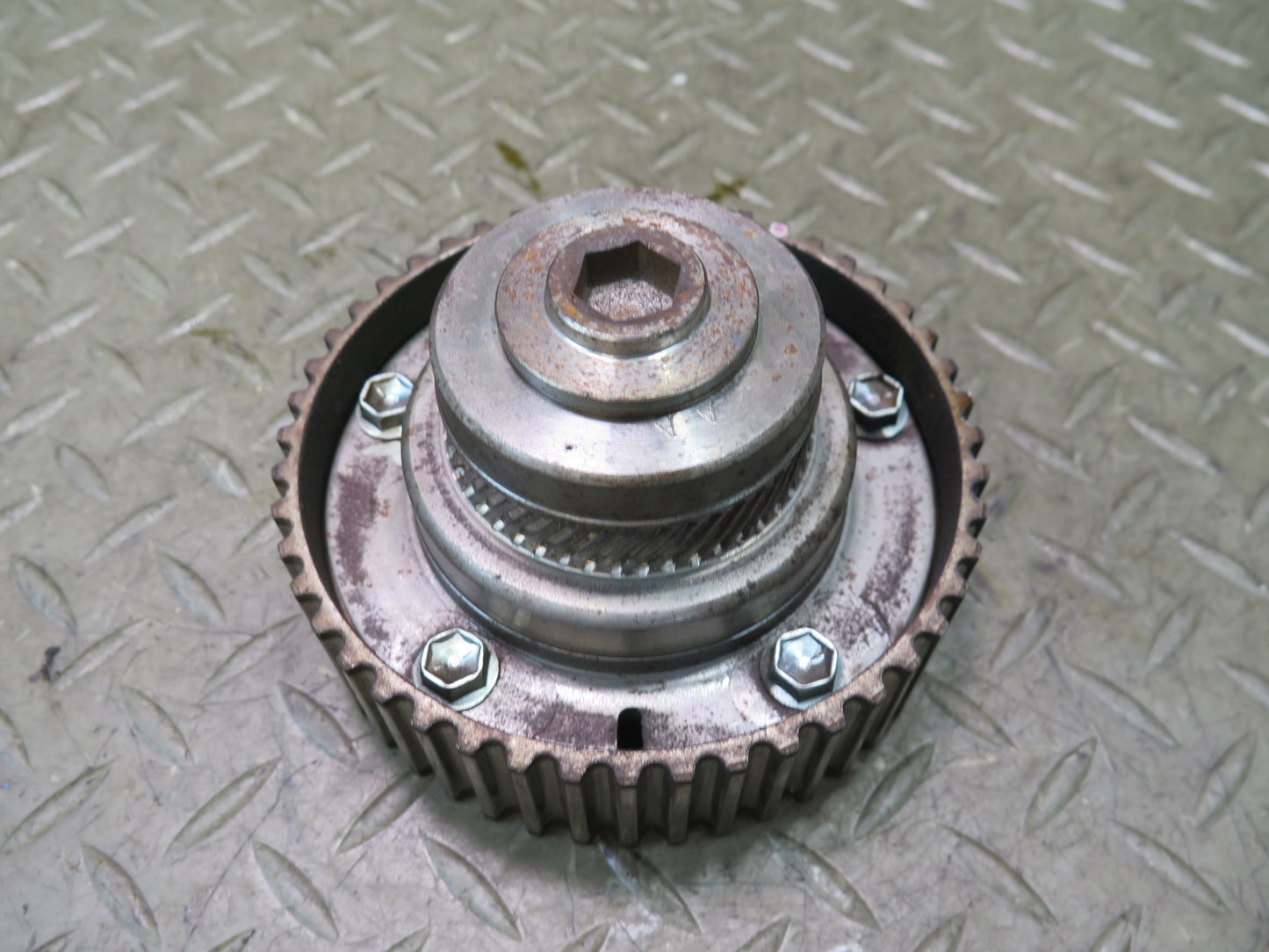 01-05 Lexus JCE10L IS300 3.0L 2JZGE Vvt-i Intake Camshaft Gear Sprocket OEM