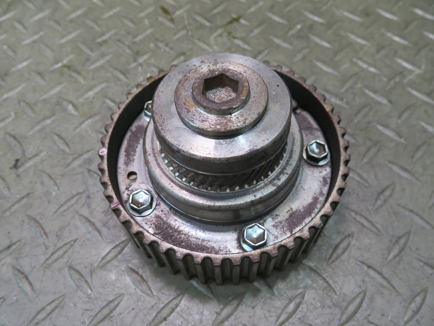 01-05 Lexus JCE10L IS300 3.0L 2JZGE Vvt-i Intake Camshaft Gear Sprocket OEM