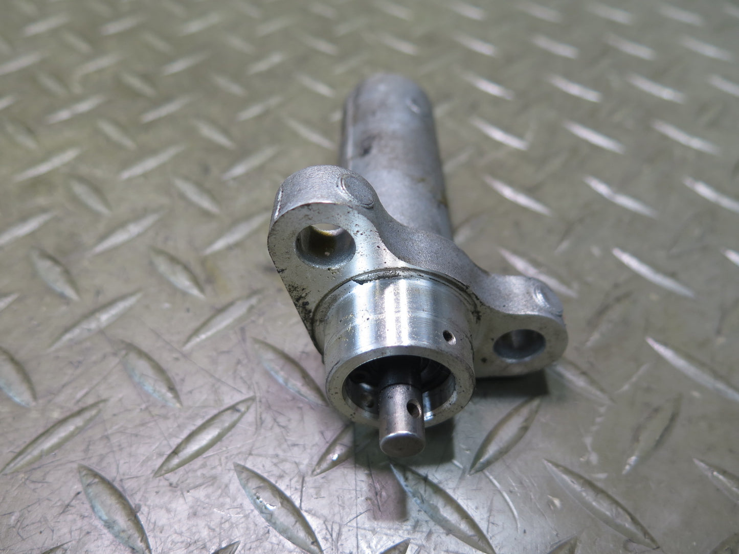 01-05 Lexus IS300 JCE10L 2JZGE Timing Belt Tensioner w Bolt Set NTN