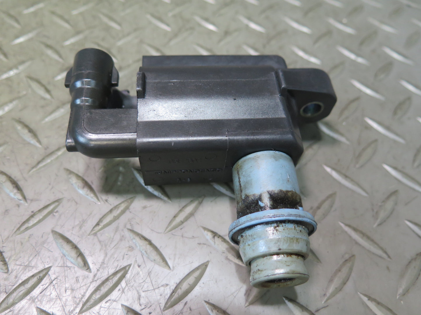 98-05 Lexus JCE10L IS300 GS300 SC300 2JZGE Set of 3 Engine Ignition Coil OEM