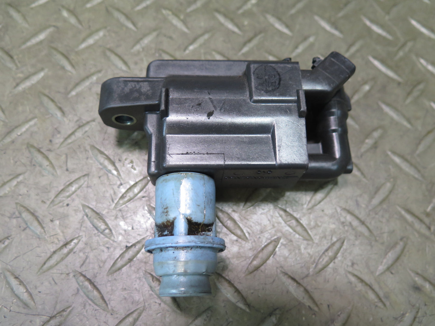 98-05 Lexus JCE10L IS300 GS300 SC300 2JZGE Set of 3 Engine Ignition Coil OEM