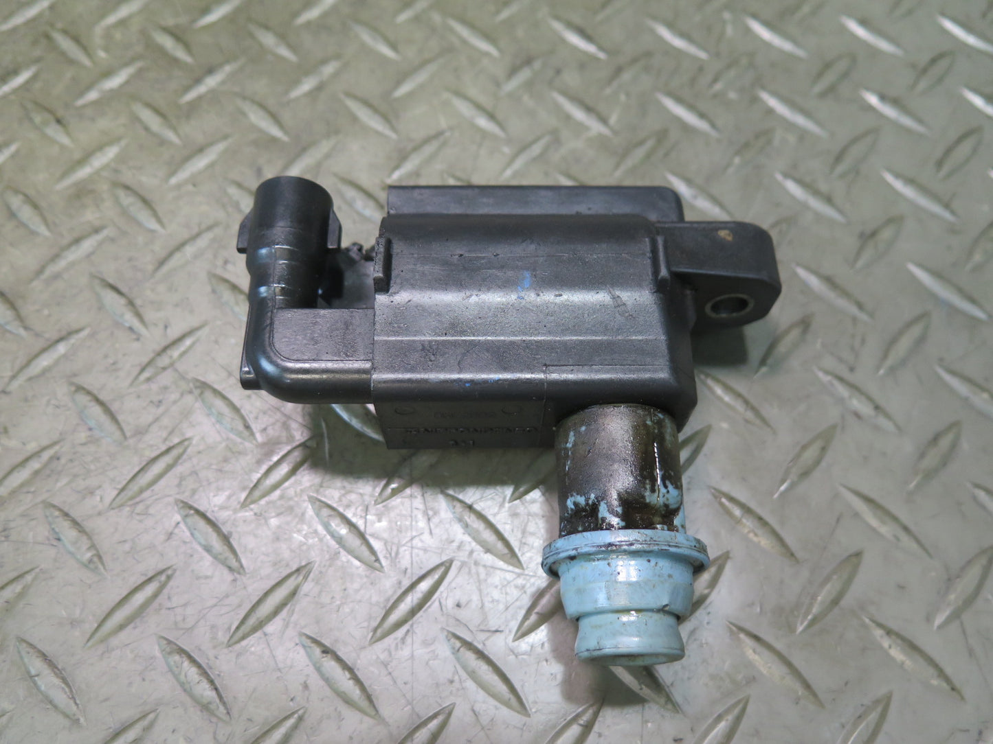 98-05 Lexus JCE10L IS300 GS300 SC300 2JZGE Set of 3 Engine Ignition Coil OEM