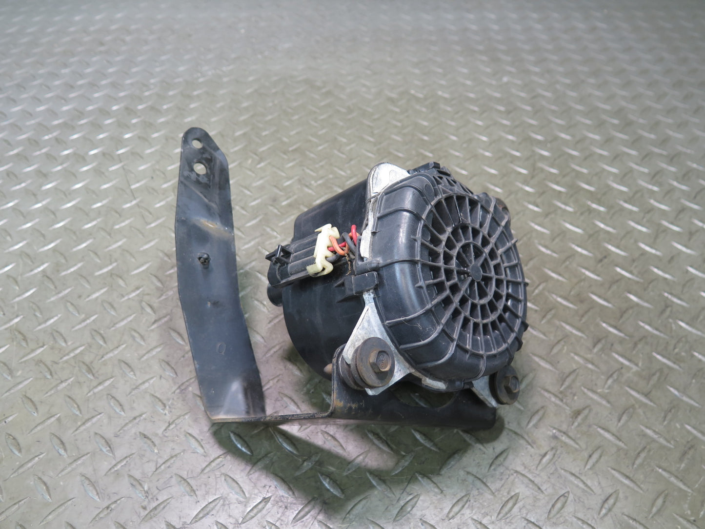 94-96 Chevrolet Corvette C4 Secondary Air Injection Smog Pump OEM