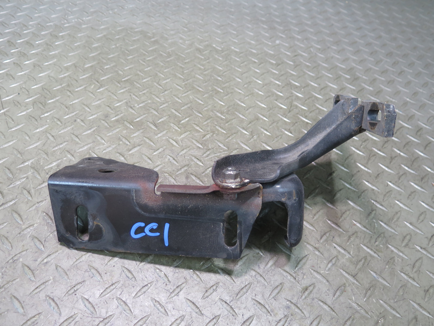 84-96 Chevrolet Corvette C4 Set of 2 Front Left & Right Hood Hinge OEM