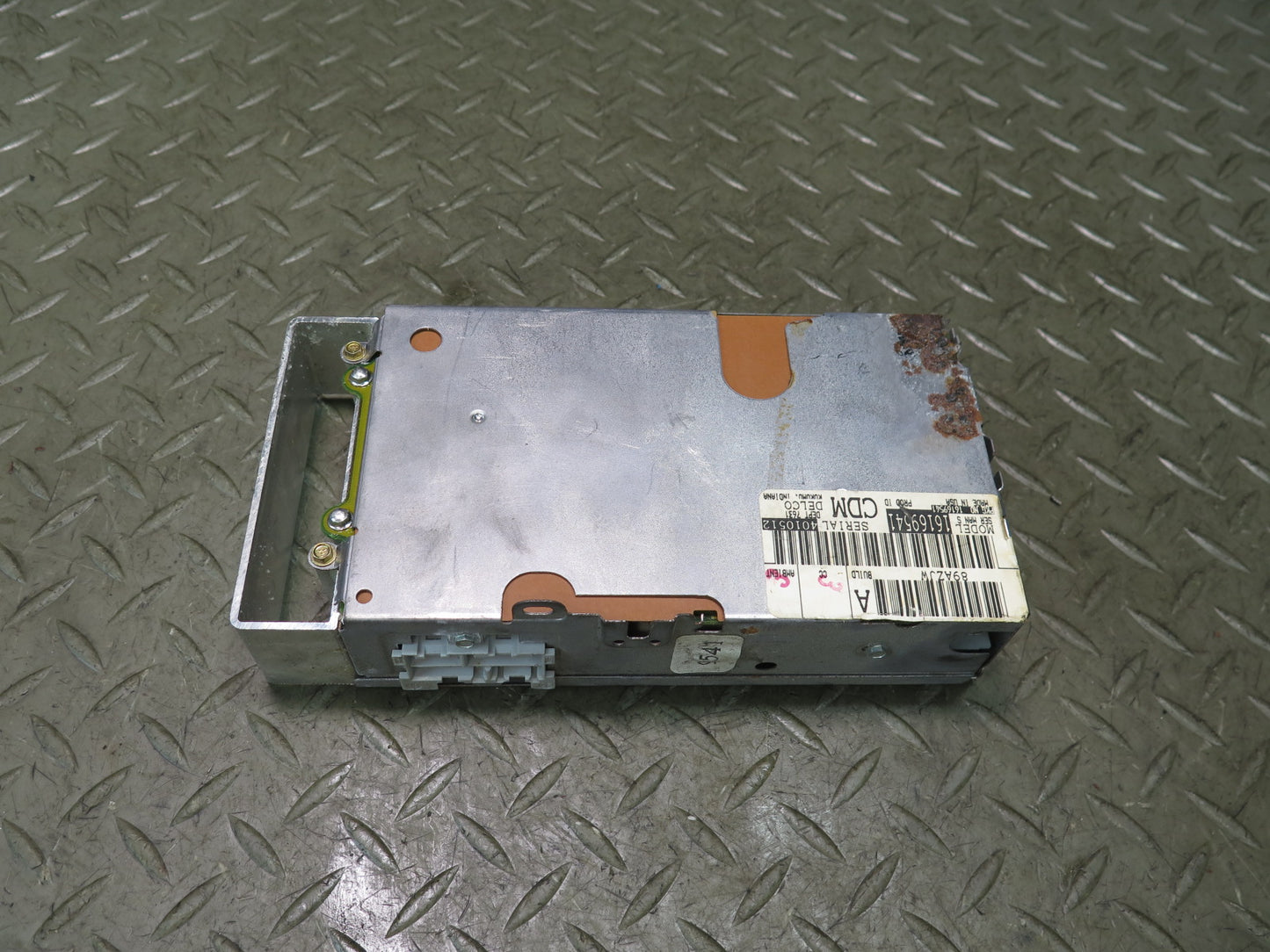 94-96 Chevrolet Corvette C4 Radio Receiver Control Module 16169541 OEM