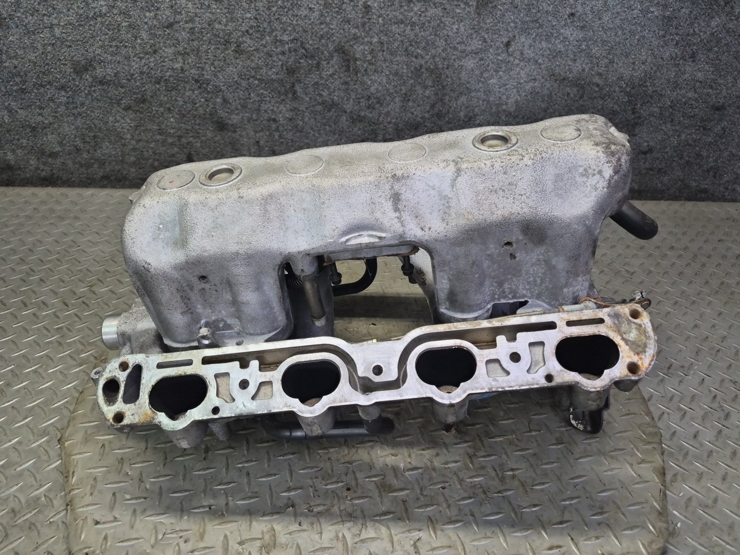 94-95 Mercedes W140 S500 M119.702 Engine Motor Air Intake Manifold OEM