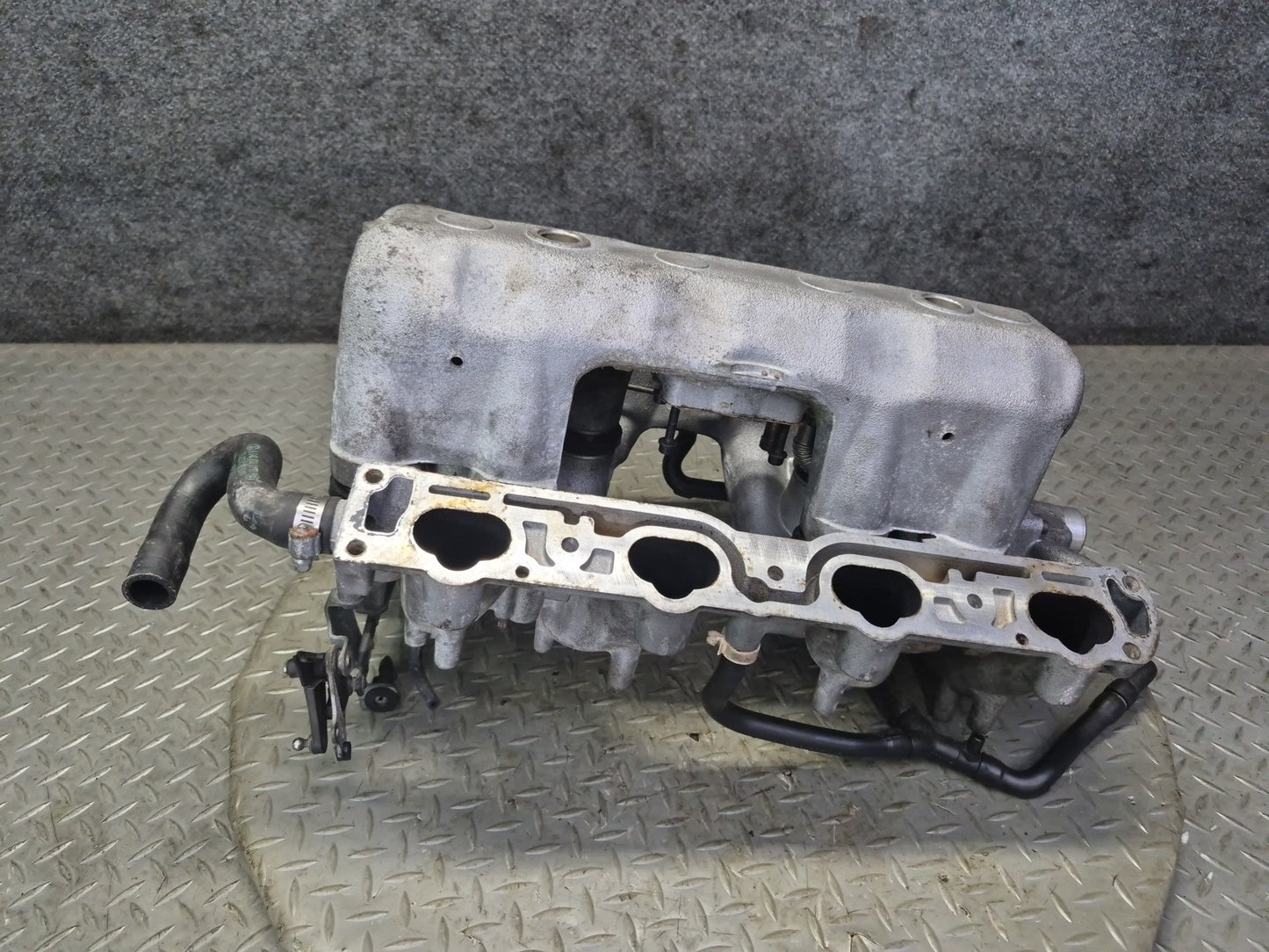 94-95 Mercedes W140 S500 M119.702 Engine Motor Air Intake Manifold OEM