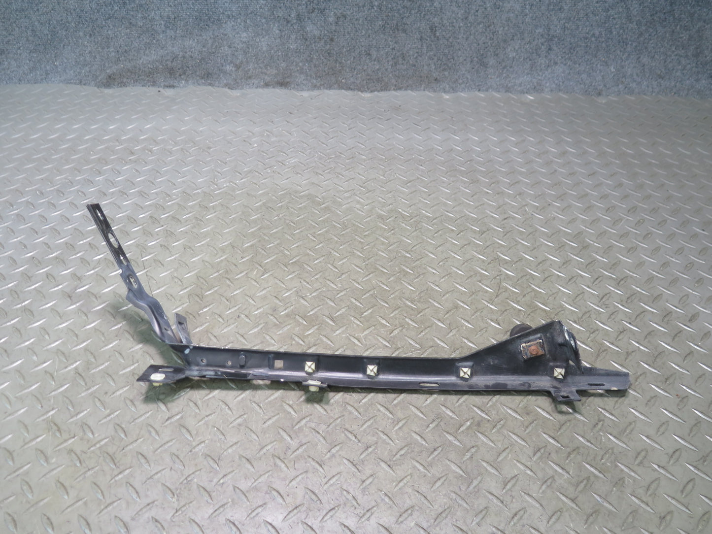 90-96 Chevrolet Corvette C4 Set of 2 Front Bumper Reinforcement Bracket OEM