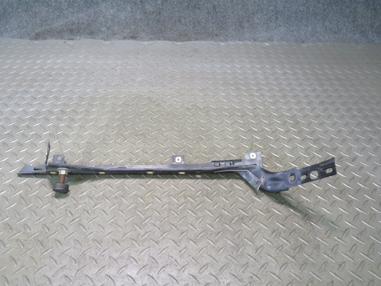 90-96 Chevrolet Corvette C4 Set of 2 Front Bumper Reinforcement Bracket OEM